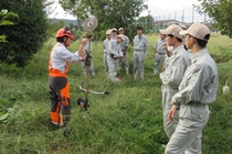 刈払機の操作実習