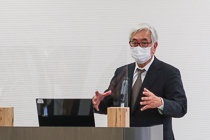 餅田氏による基調講演