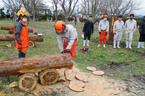 屋外での作業実習①