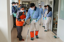 室内での実習風景